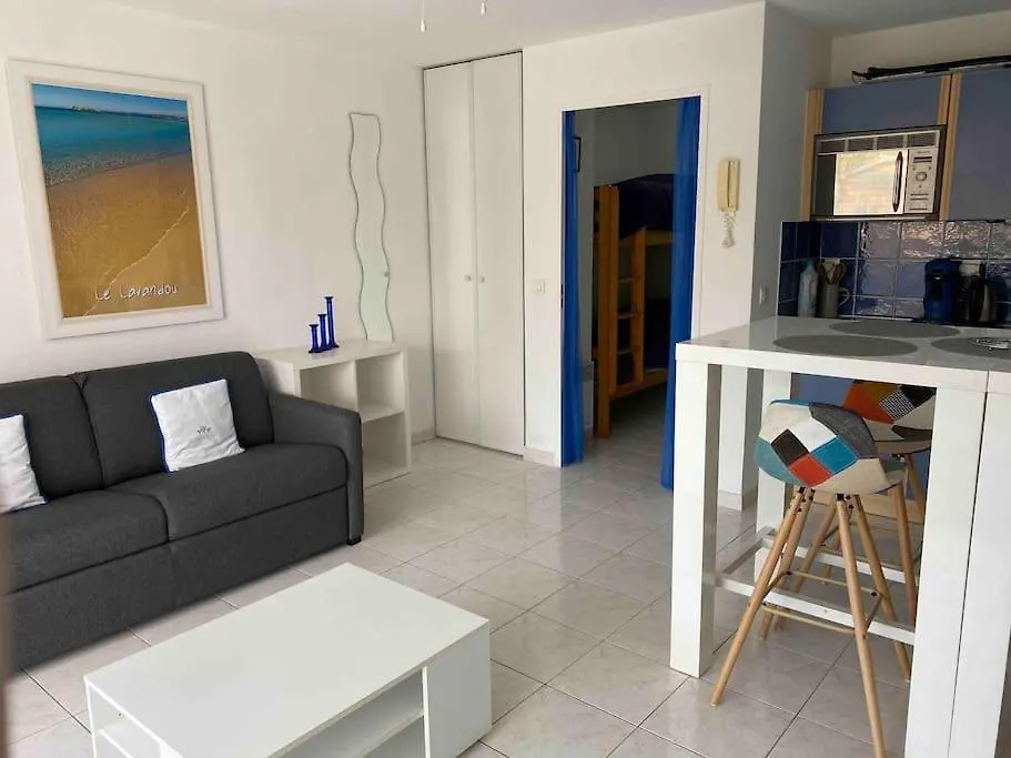Appartement Studio Dans Residence Piscine 500M De La Plage 2** Le Lavandou France